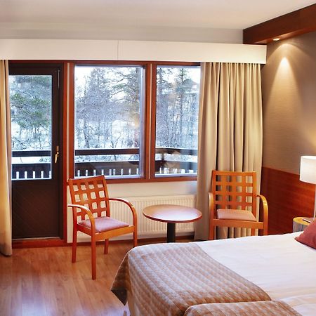 ลาแพลนด์ โฮเทล รีคอนรินนา Hotel ซาริเซลกา ภายนอก รูปภาพ