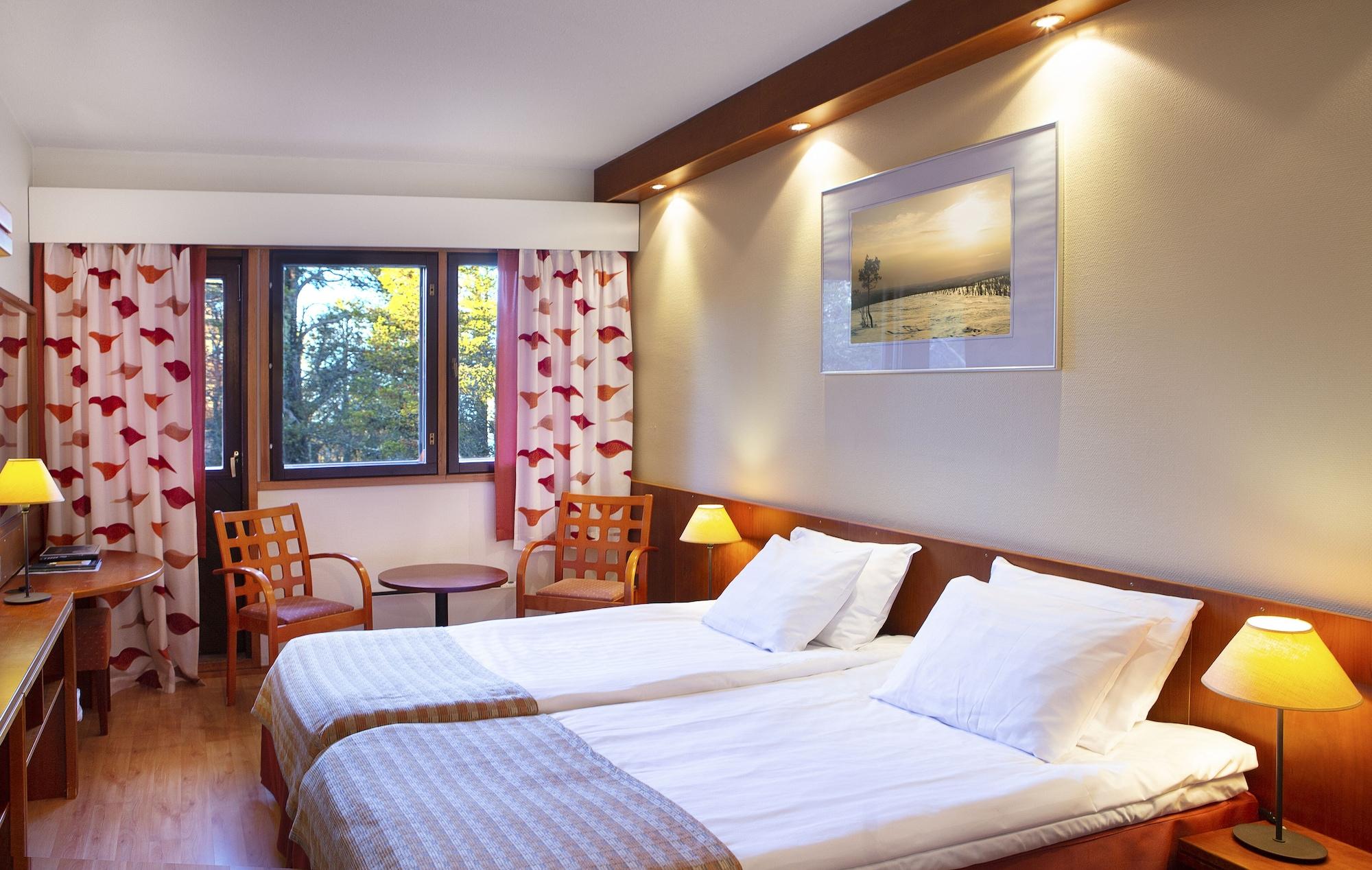 ลาแพลนด์ โฮเทล รีคอนรินนา Hotel ซาริเซลกา ภายนอก รูปภาพ