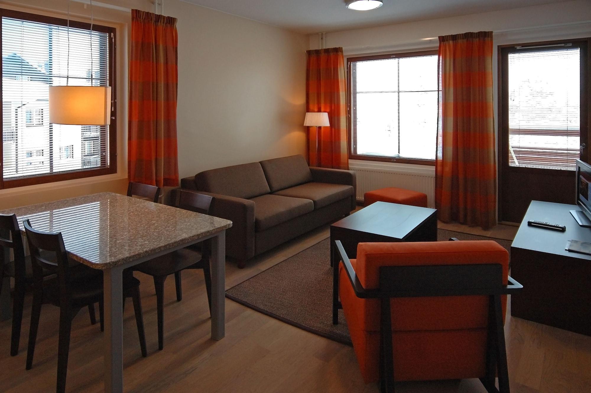 ลาแพลนด์ โฮเทล รีคอนรินนา Hotel ซาริเซลกา ภายนอก รูปภาพ